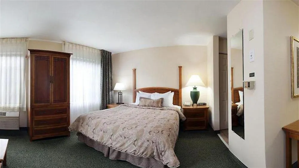 Sonesta Es Suites Charlotte Arrowood Hotel
