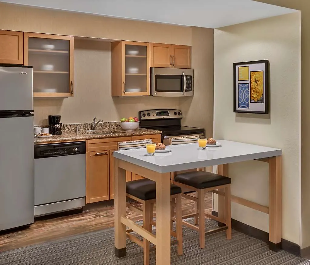 Sonesta Es Suites Charlotte Arrowood Hotel